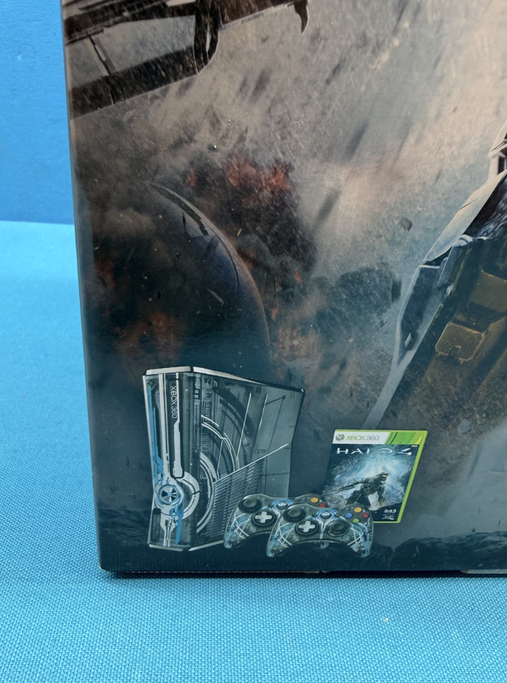 Xbox 360 320GB Halo 4 Bundle – Console Headset Controllers & Game