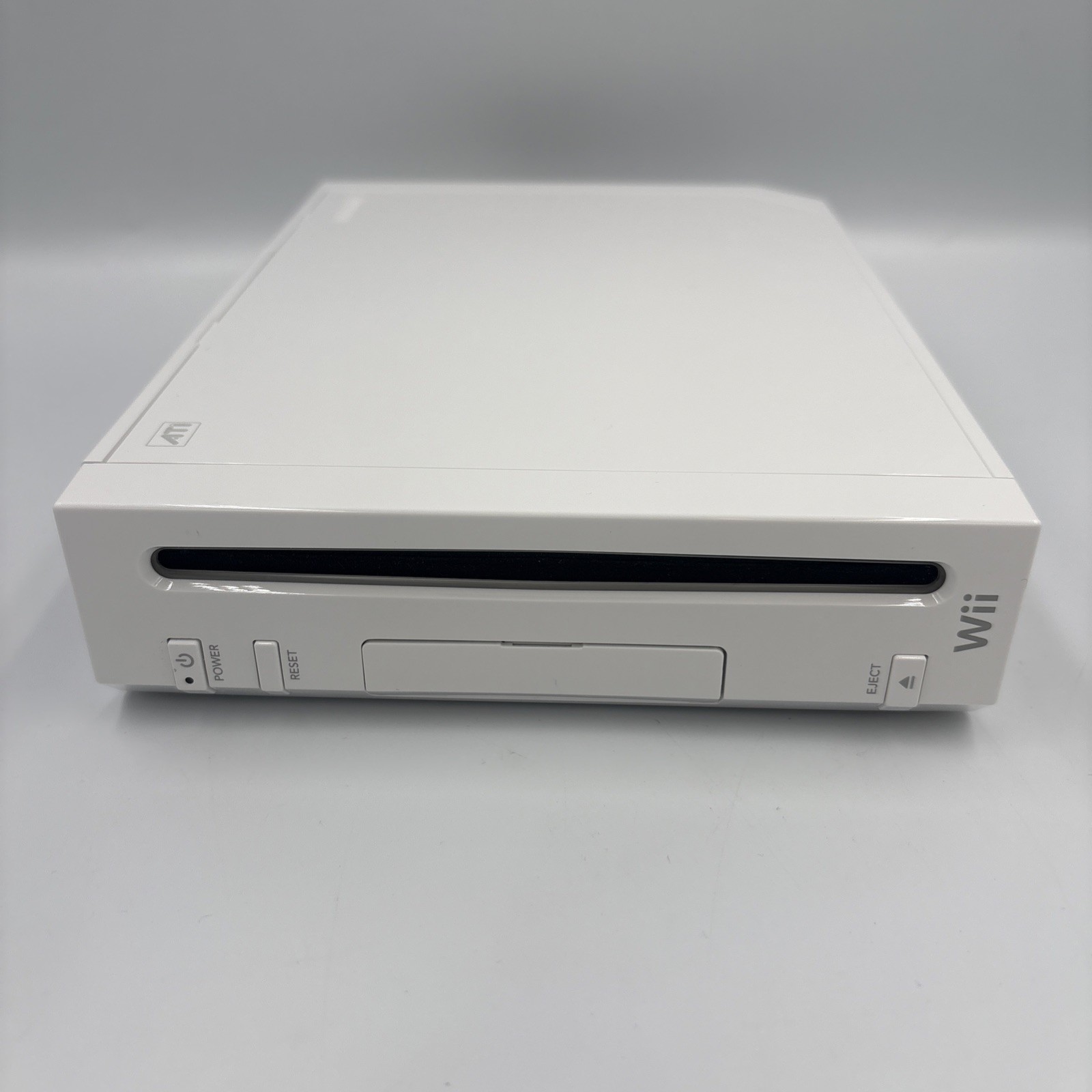 Nintendo Wii Console Bundle RVL-001 w/ Controller Tested Works White