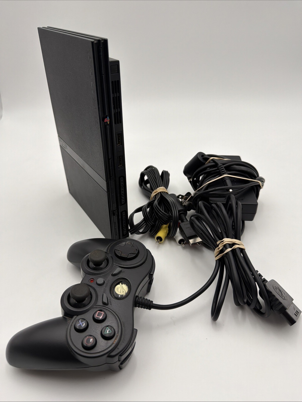 PlayStation 2 PS2 Slim Console Model SCPH-77001 w/ Controller & Cords TESTED