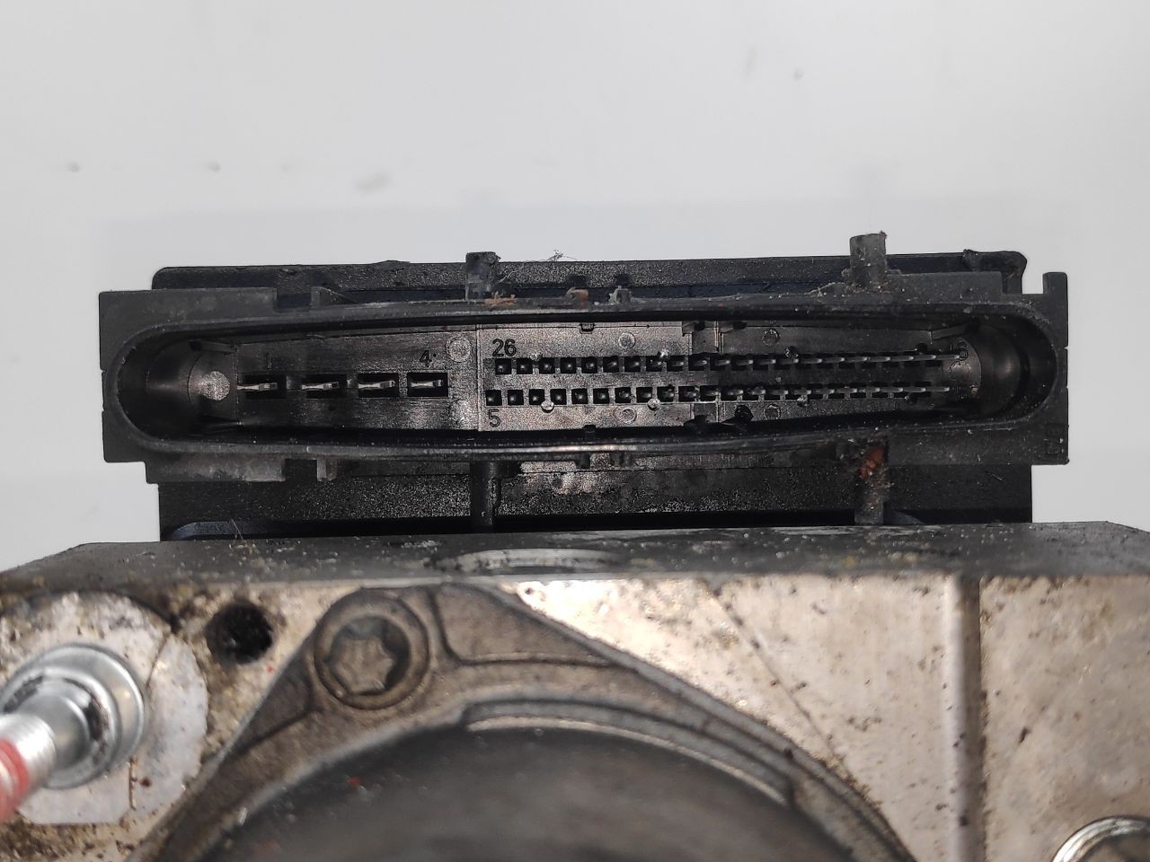 2008 TOYOTA AVENSIS T25 ABS VALVE/PUMP/CONTROLLER 0 265 950 749