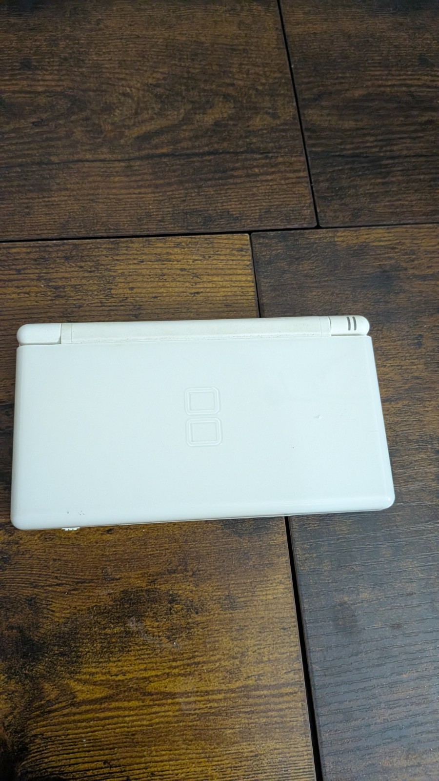 Nintendo DS Lite Polar White, Handheld Gaming System, USG-001 Tested + stylus