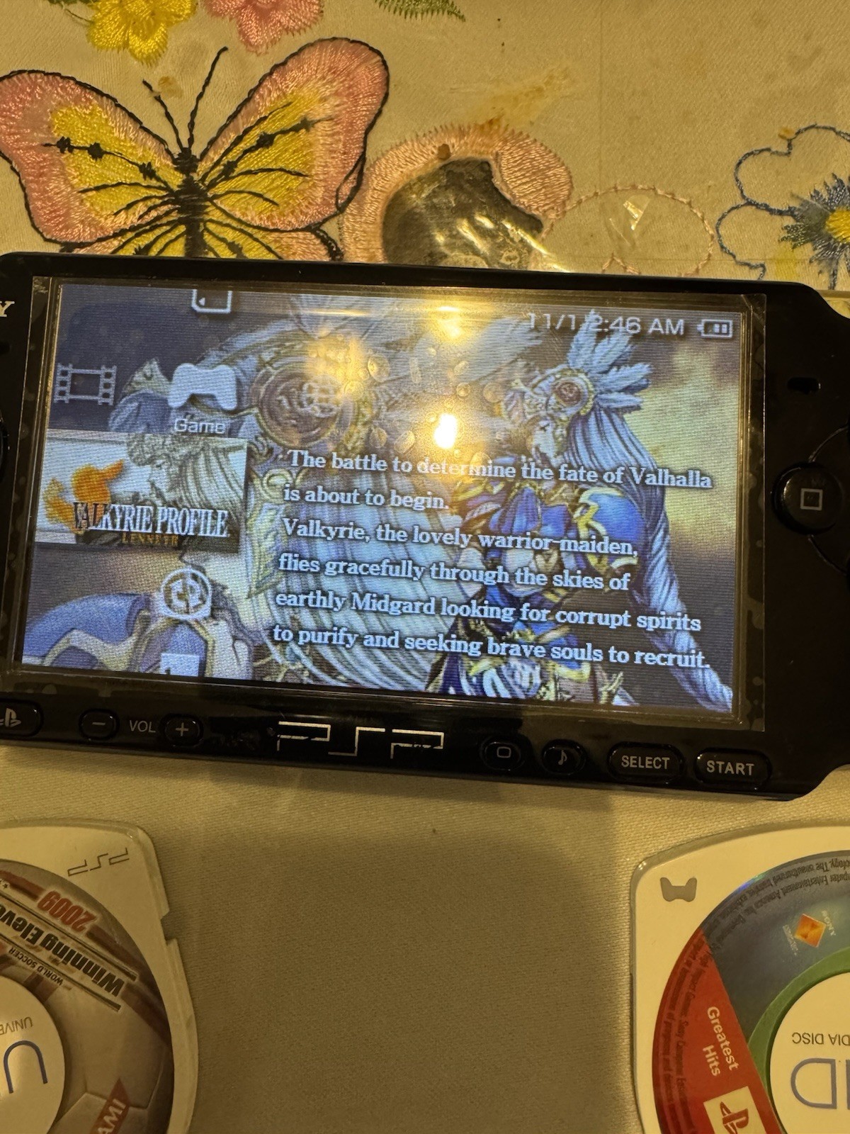 PSP 3001 Black bundle 4games 4 Movies / Charger / Battery.
