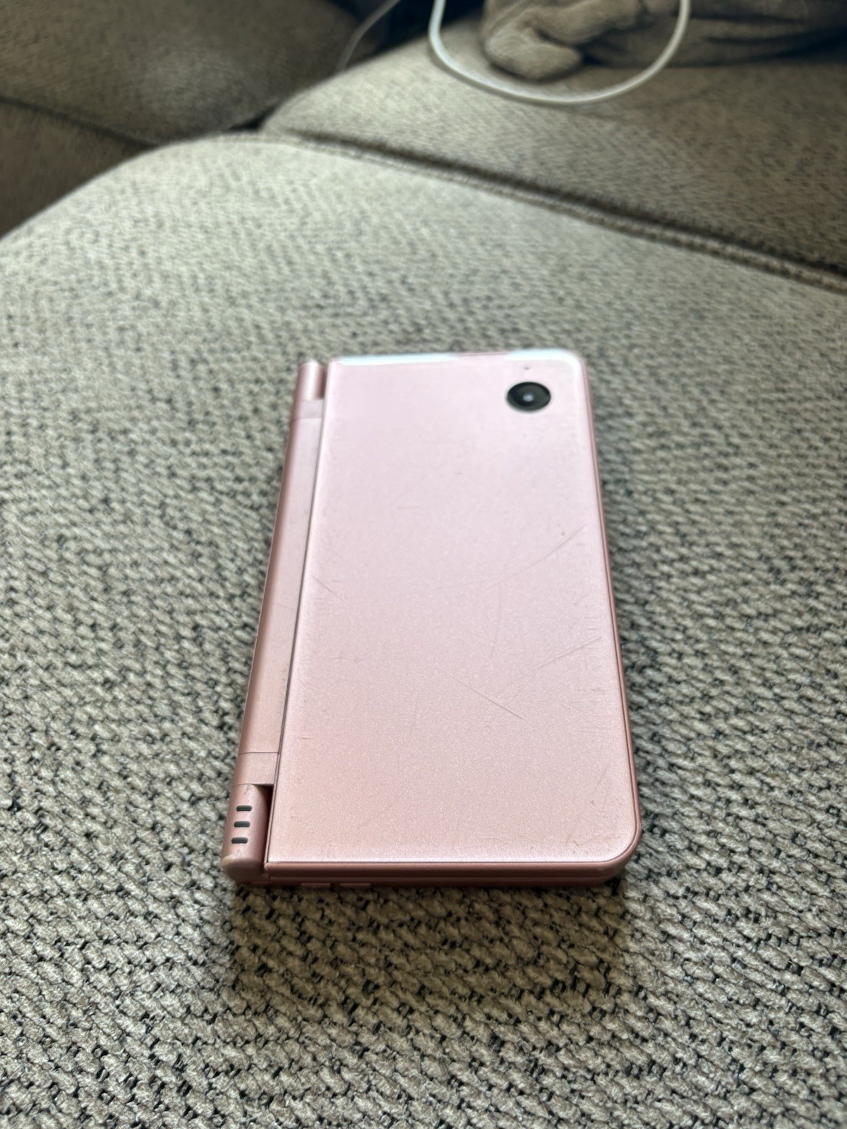 Nintendo DSi XL Handheld Game Console UTL-001 Pink