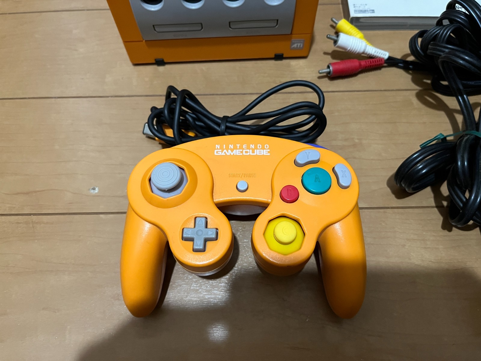 Nintendo GameCube Console & Controller Orange Color with Games Japan 0530