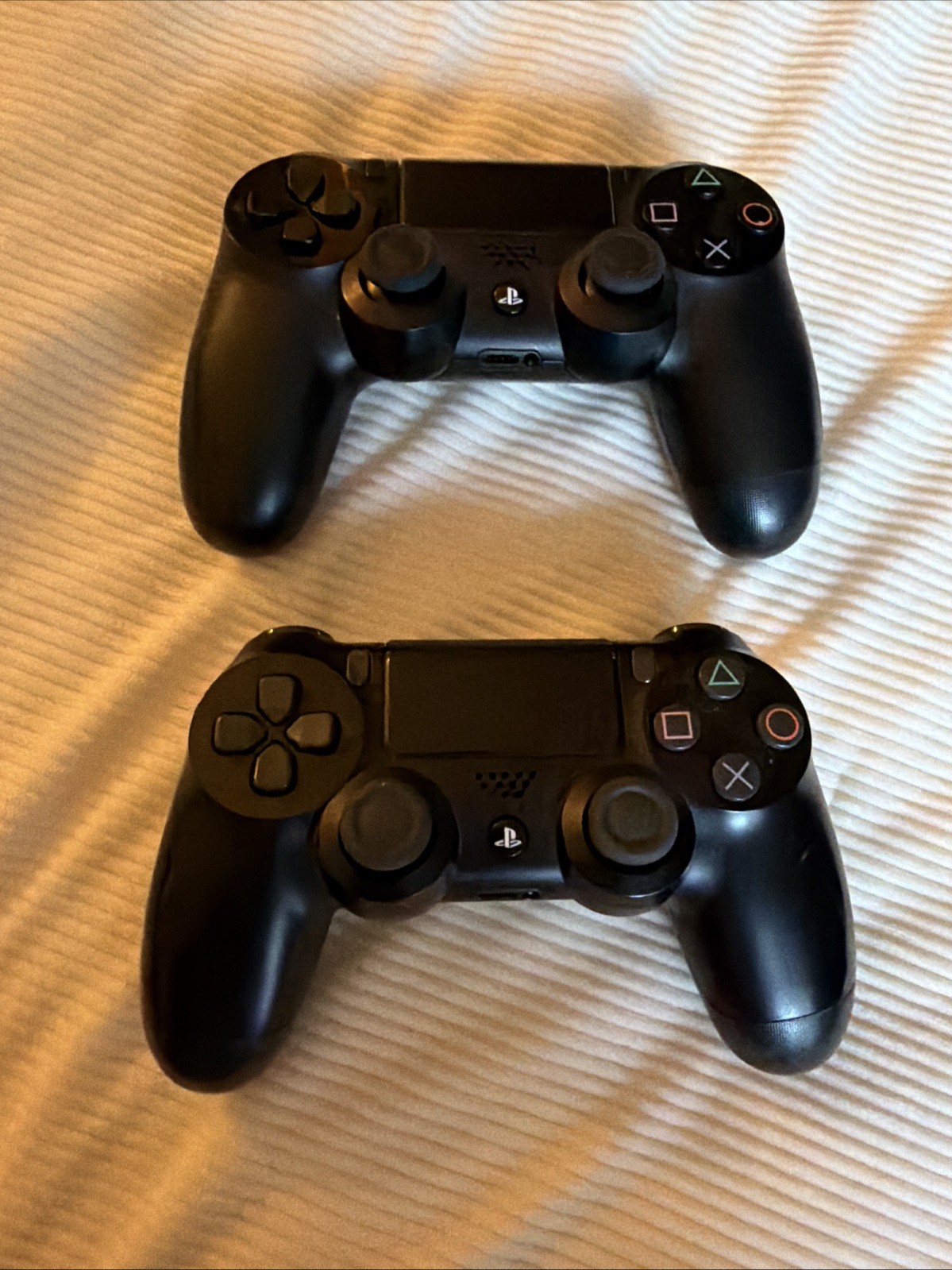 Sony Playstation 4 Slim PS4 500GB Console Controllers Cables LOW FIRMWARE 12.50