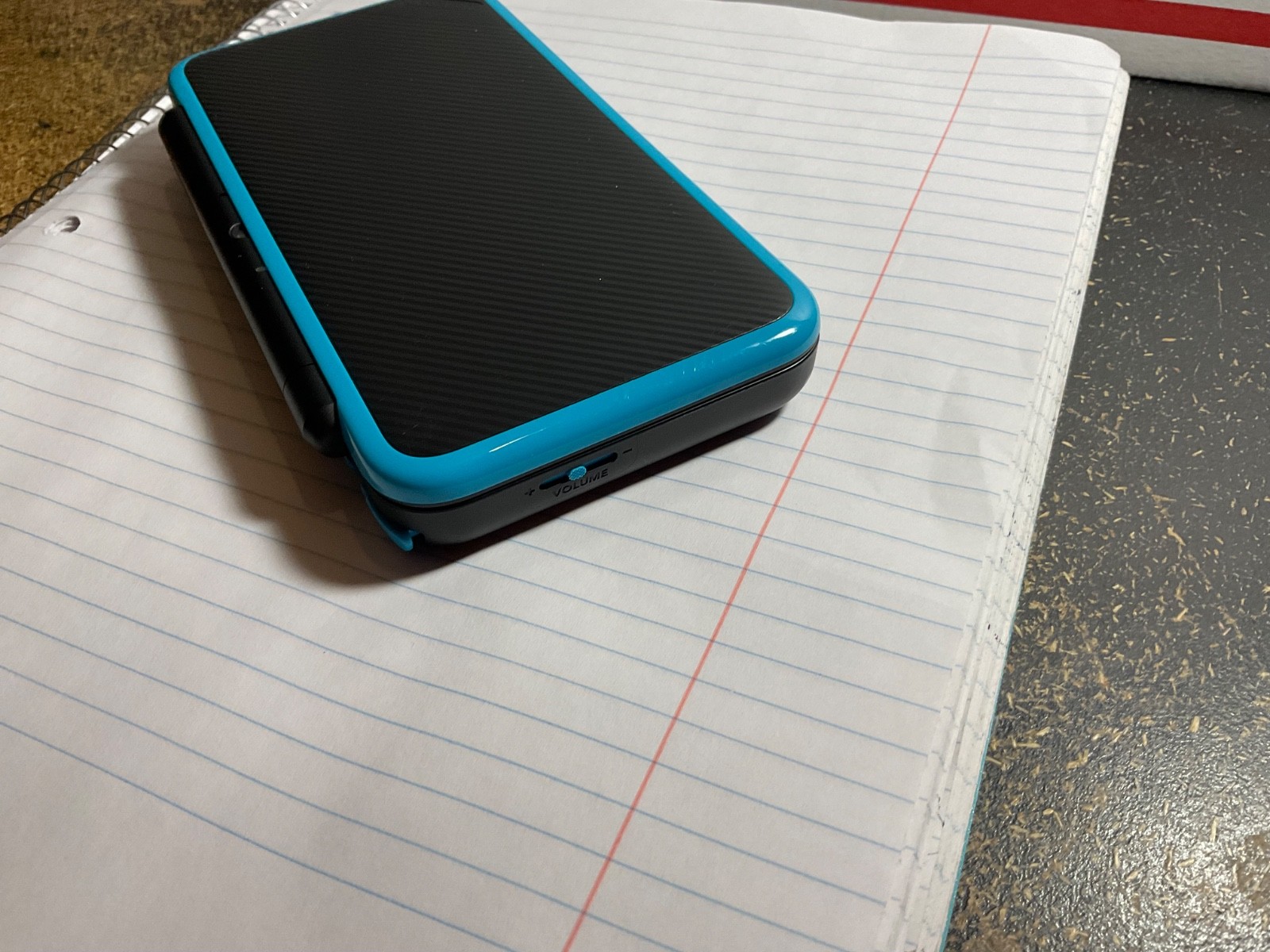 Nintendo 2DS XL Console – Black/Turquoise