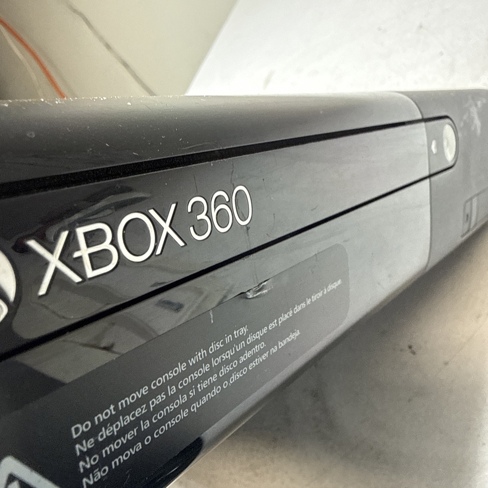 Microsoft Xbox 360 E Console **READ** 4GB *CONSOLE W/CONTROLLER ONLY*