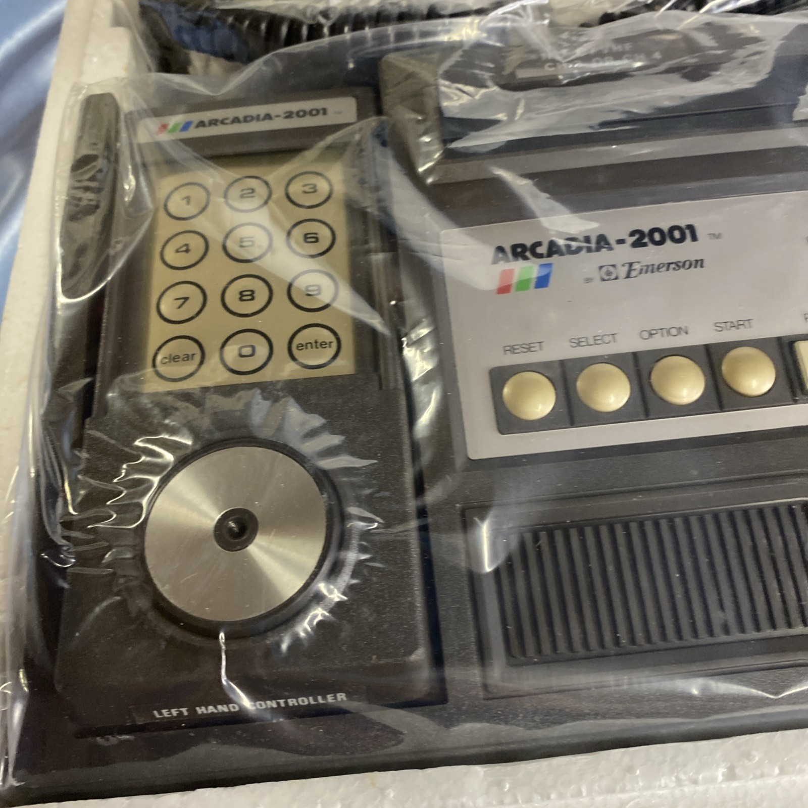 NEW 1982 EMERSON Arcadia 2001 Video Game Console System COMPLETE in Box UNUSED