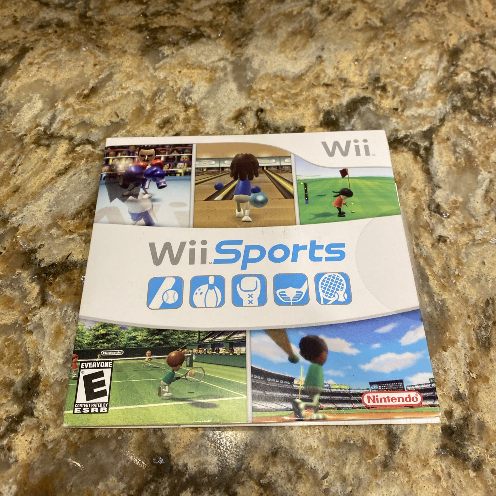 Nintendo Wii Sports Black Console RVL-001 Sensor Bar Wiimote Nunchuck Remote