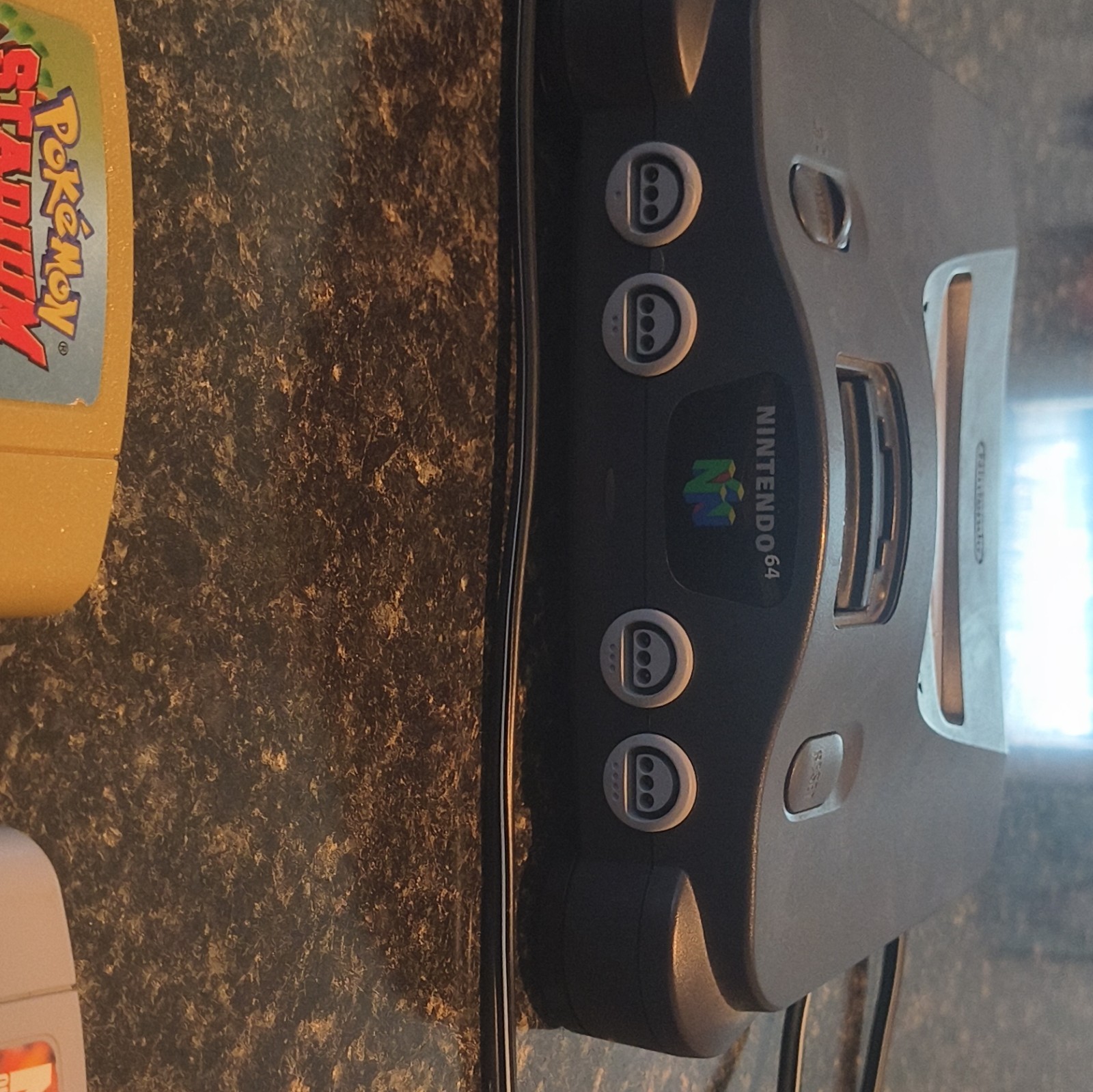 Nintendo 64 NUS-001(USA) Gray NTSC-U/C Console Bundle w/ 3 Controllers & Games