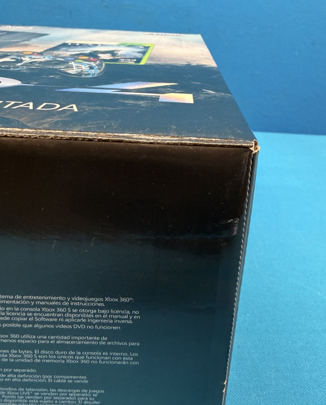 Xbox 360 320GB Halo 4 Bundle – Console Headset Controllers & Game