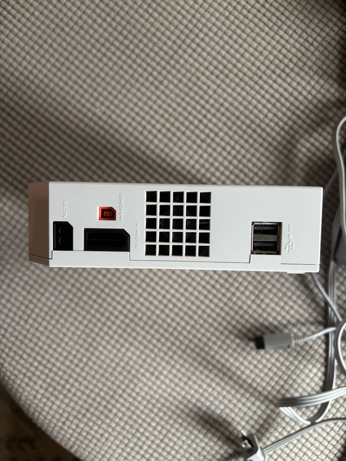 Nintendo Wii Home Console Tested & Working – Cords Included – White
