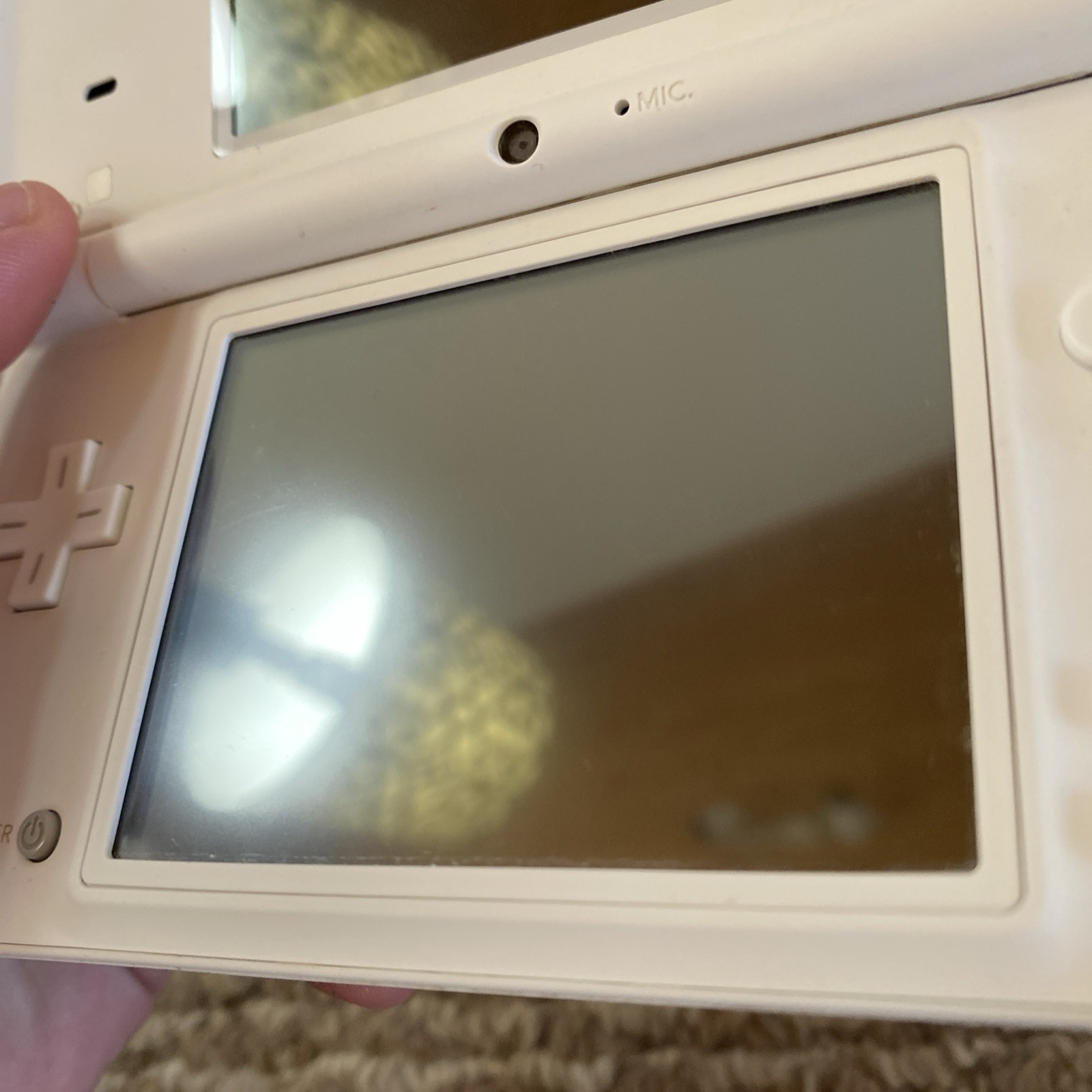 Nintendo DSi White Console in Original Box USA Version Charger Stylus Manual