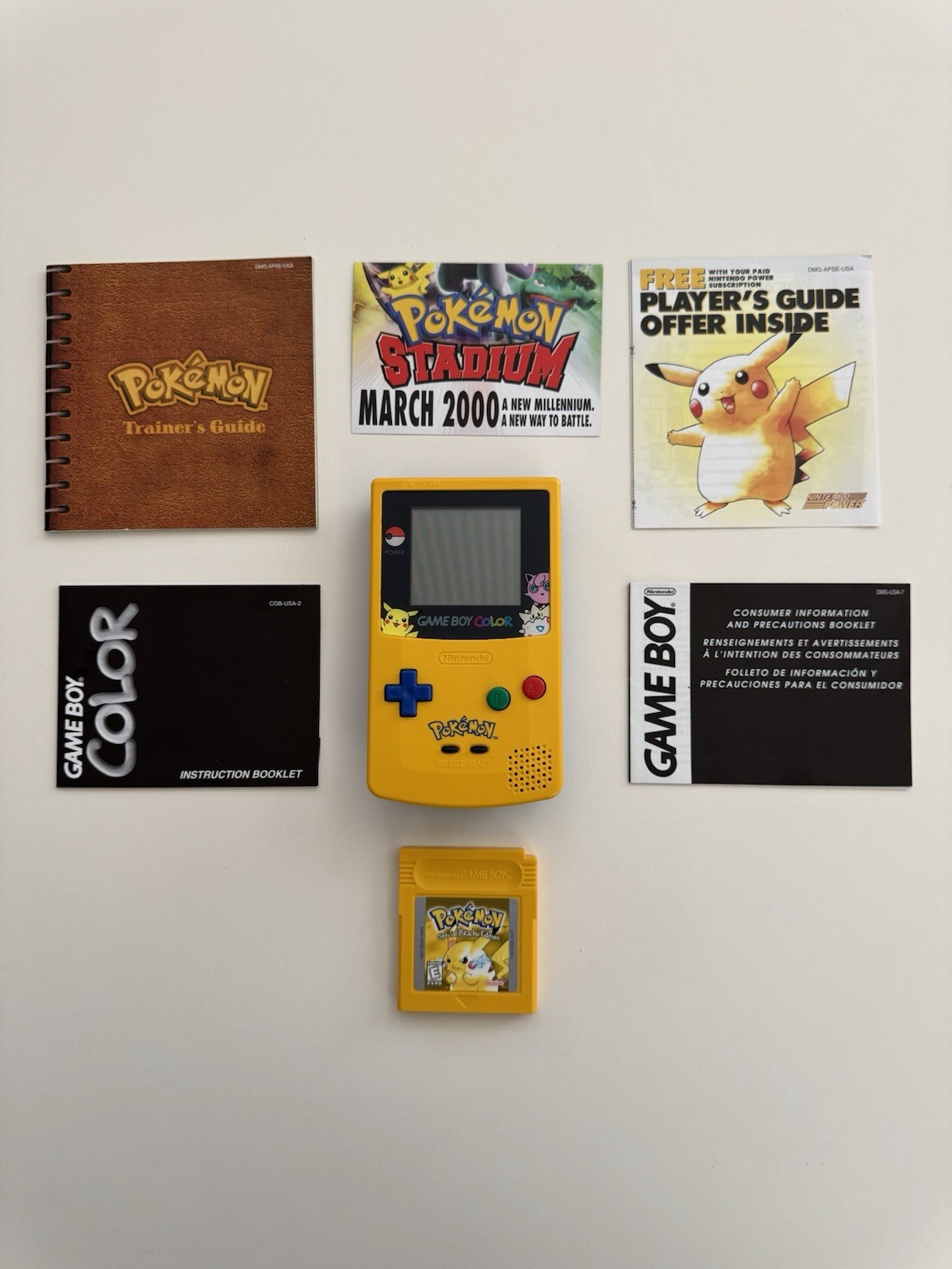Nintendo Game Boy Color Pokémon Yellow Game Pikachu Edition Console CIB
