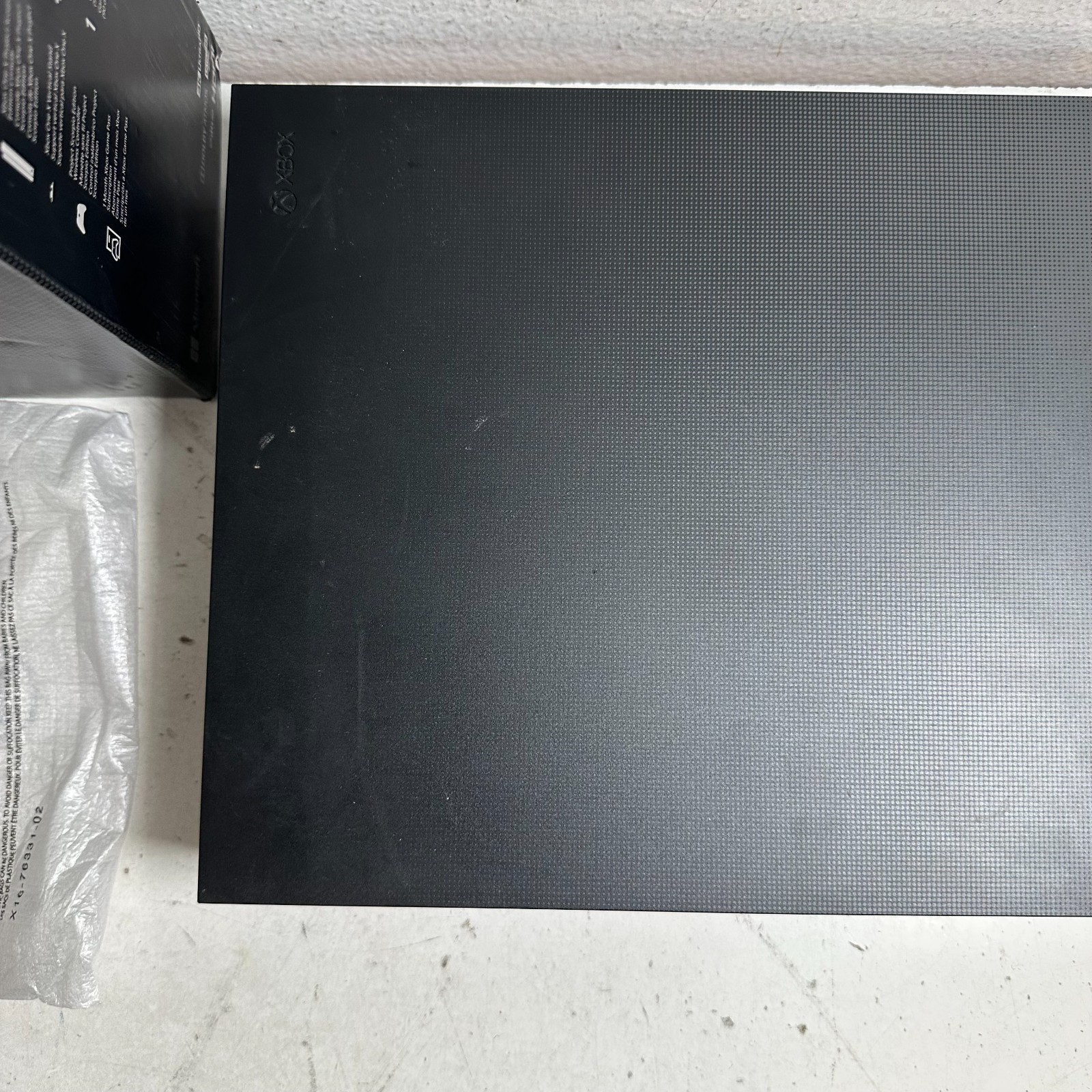 XBox One X PROJECT SCORPIO EDITION Console CIB TESTED 1 TB 2017