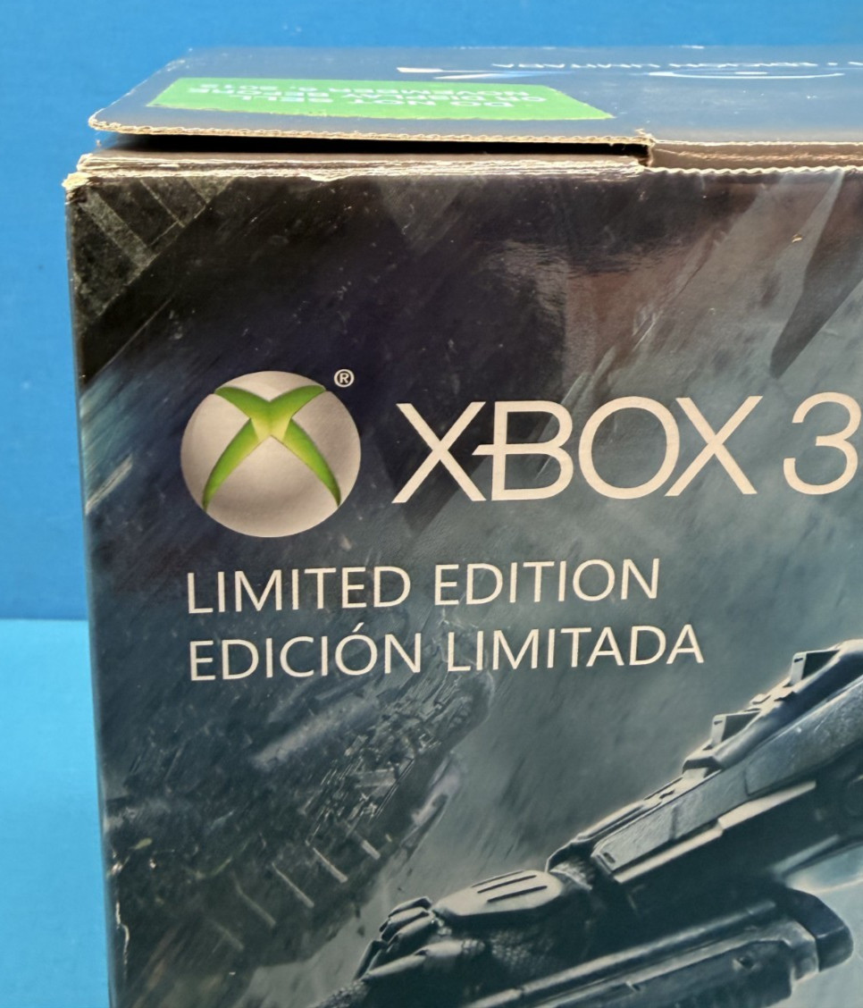 Xbox 360 320GB Halo 4 Bundle – Console Headset Controllers & Game