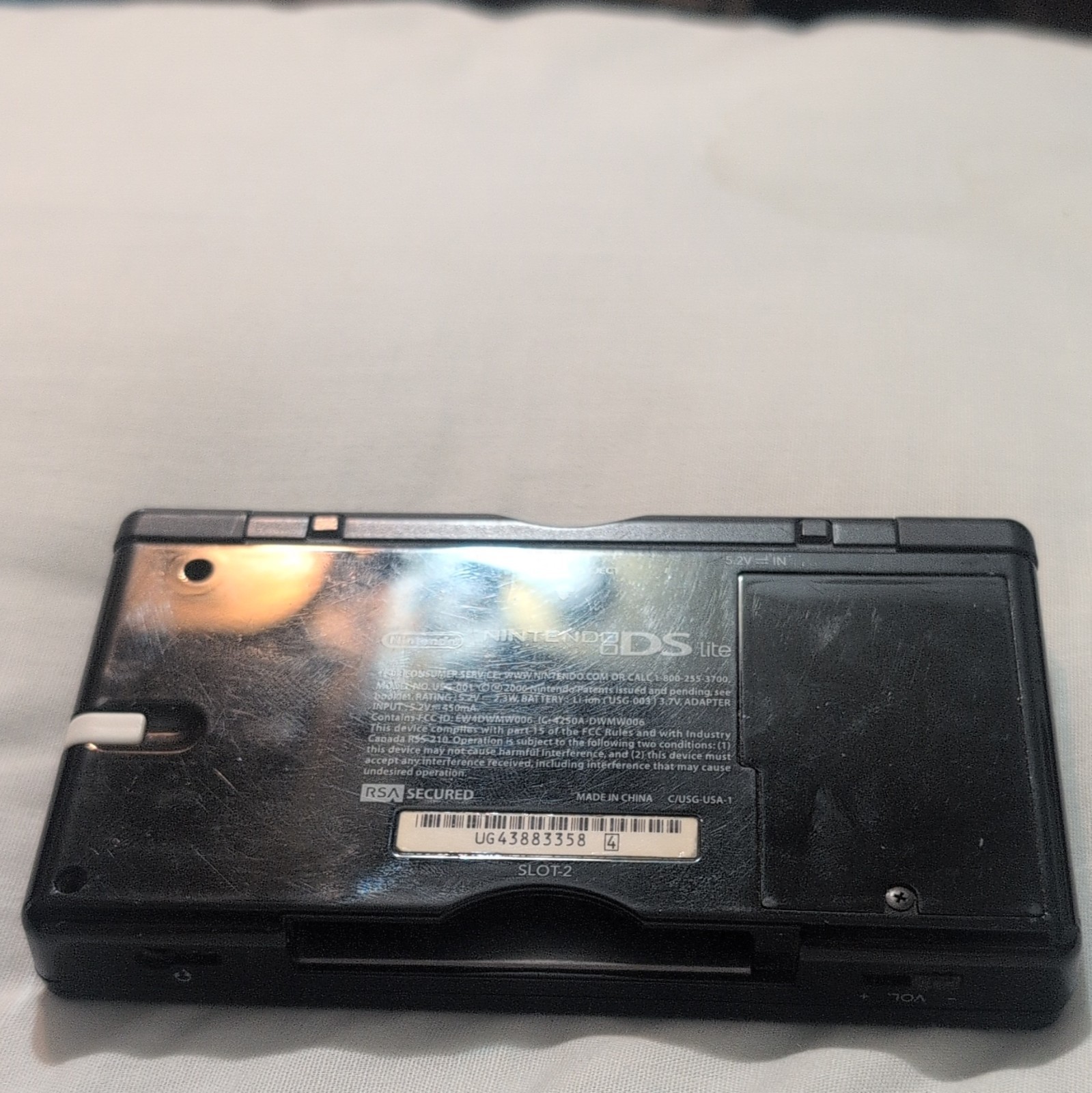 Nintendo DS Lite Black Handheld System Console Wi-Fi Headphone Jack USG-001