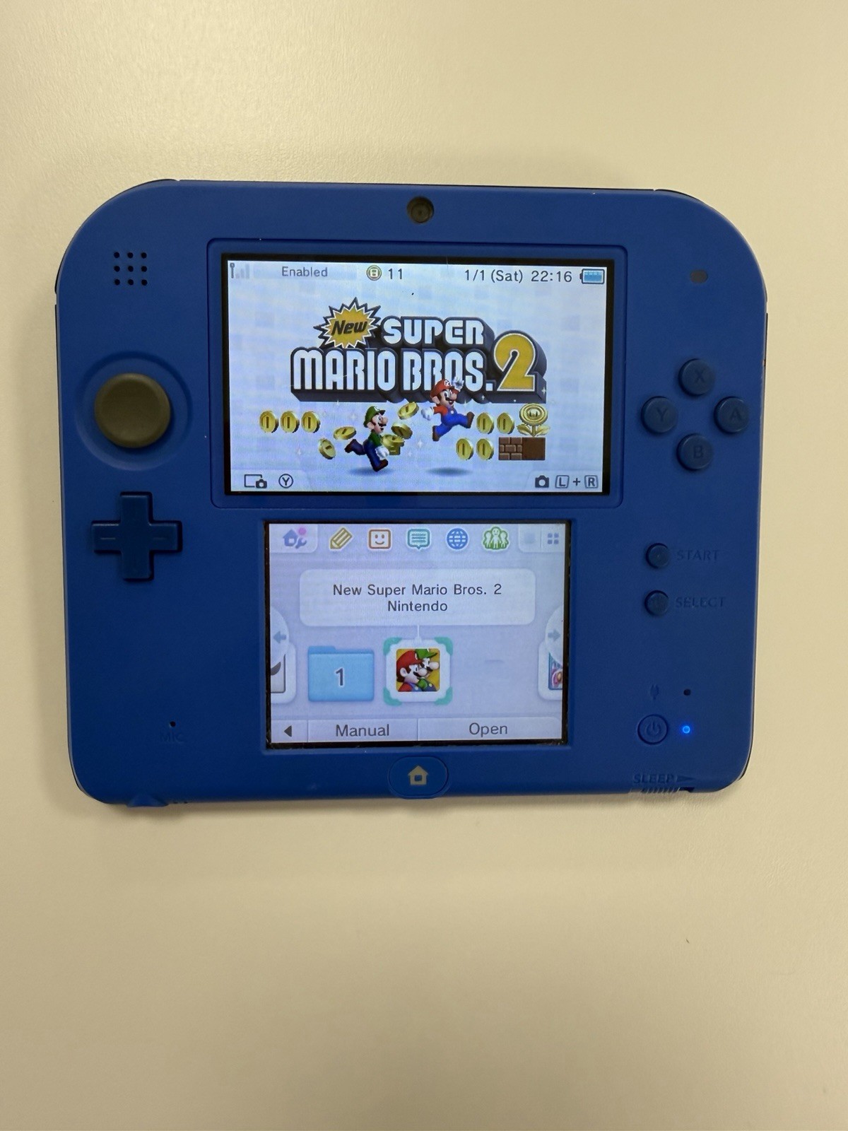 Nintendo 2DS Handheld Console Blue FTR-001 With New Super Mario Bros 2 Download