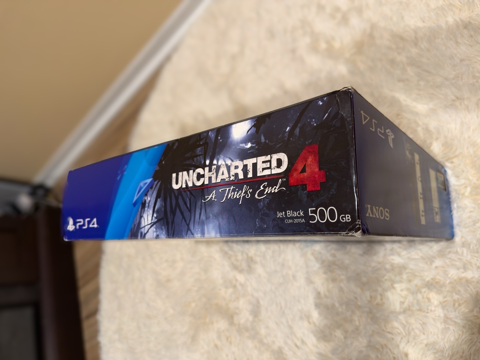 Sony PlayStation 4 Slim 500GB Jet Black Console Uncharted 4 Bundle Wi-Fi-FIFA 15