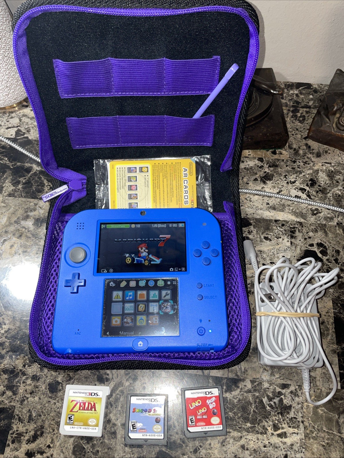 Nintendo Mario Kart 7 4GB Video Game Console – Blue W/3games Zelda Snood UNO