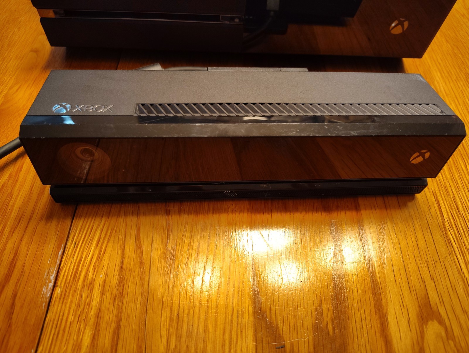 Microsoft Xbox One w Kinect New Controller & Power Supply 500GB Black Console
