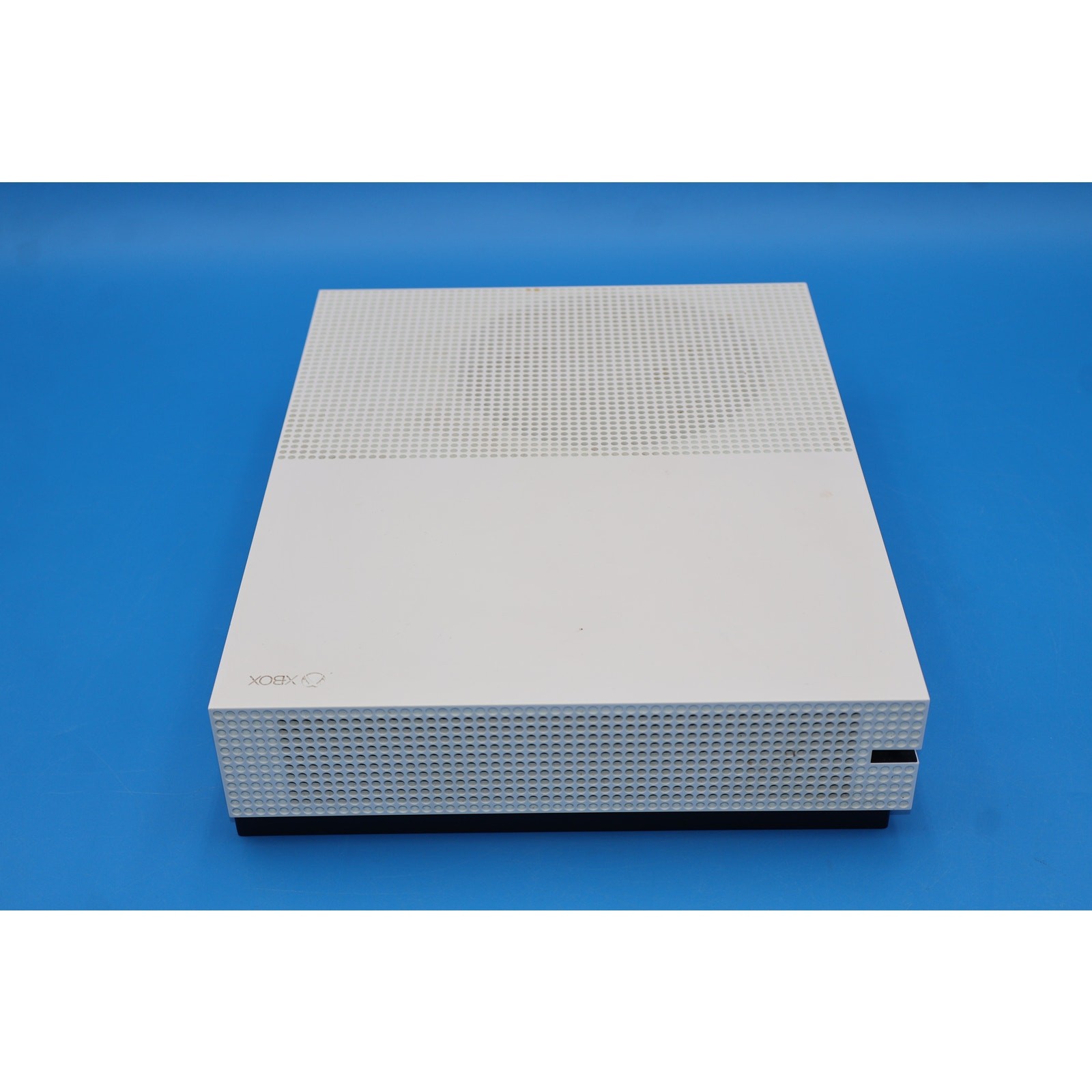 Microsoft Xbox One S 500GB White Console (Model 1681) w/ Controller