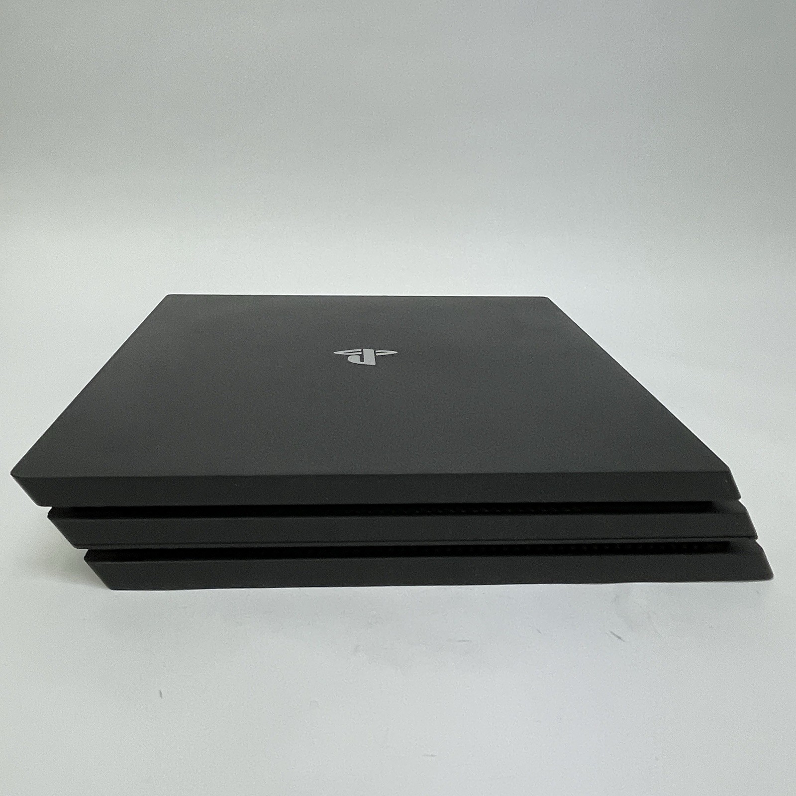 Sony PlayStation 4 Pro CUH-7215B 1TB Console Controller Power Cord PS4 Tested