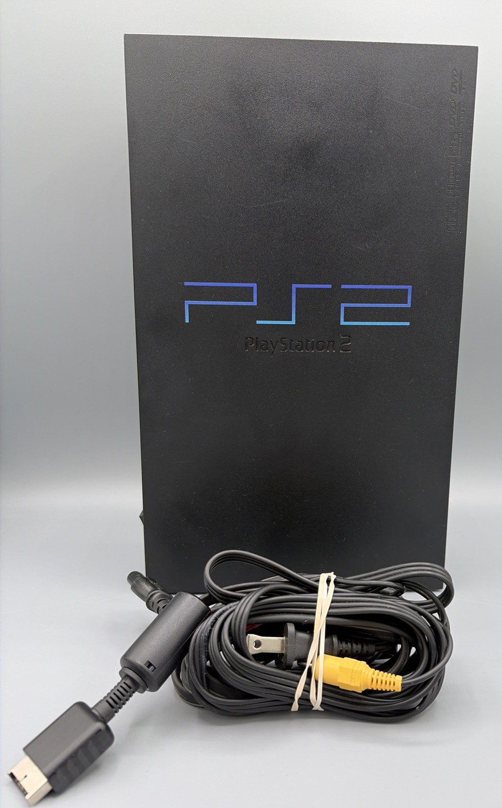 Sony PlayStation 2 Console SCPH-3001 R Near Mint Cosmetic Powers On Black Screen