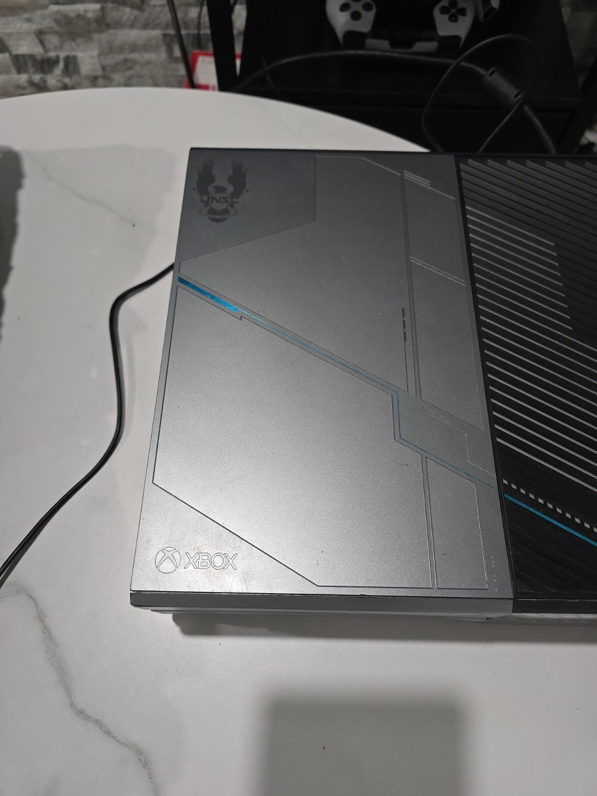 Microsoft Xbox One Halo 5: Guardians Limited Edition 1TB Black & Silver Console