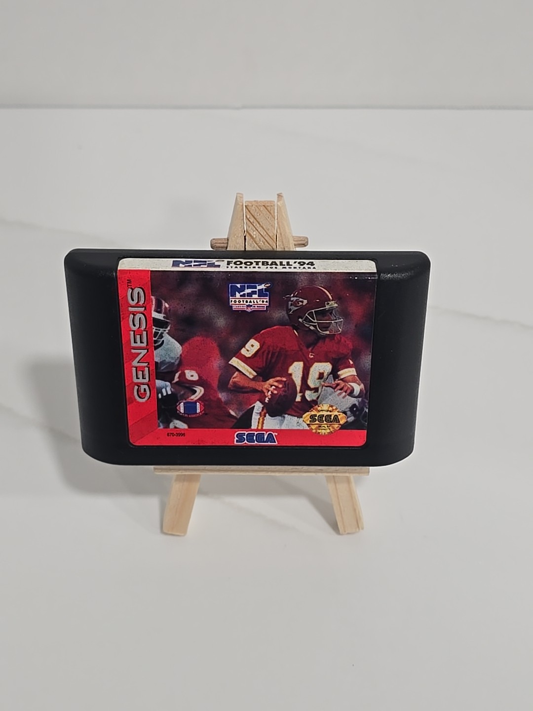 Sega Genesis II Console Model 1631 + 1 Controller & Joe Montana Football TESTED