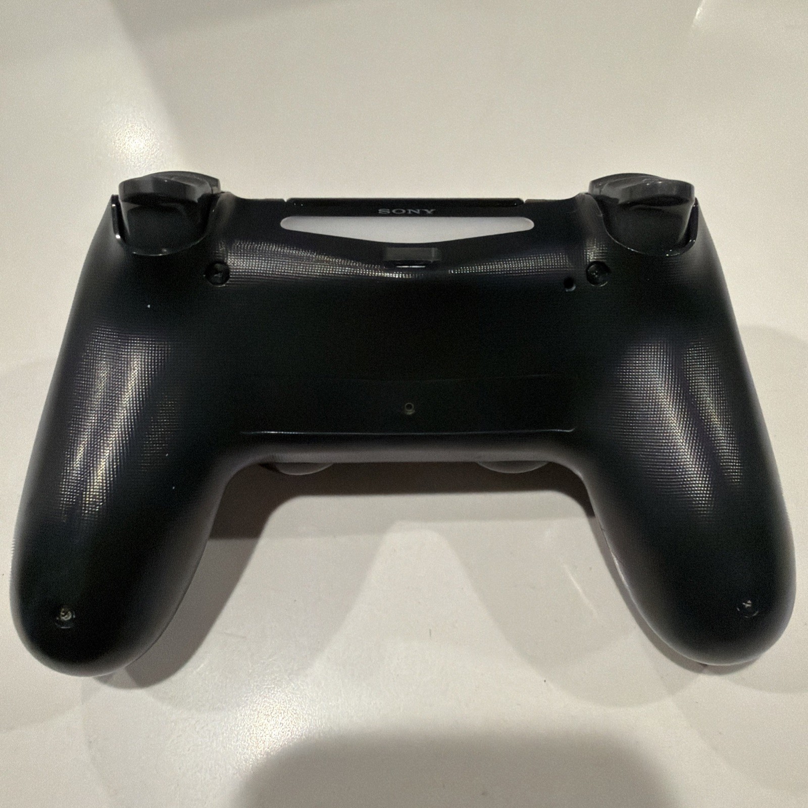 Sony PlayStation 4 Slim 1TB Console – Low Firmware 10.00