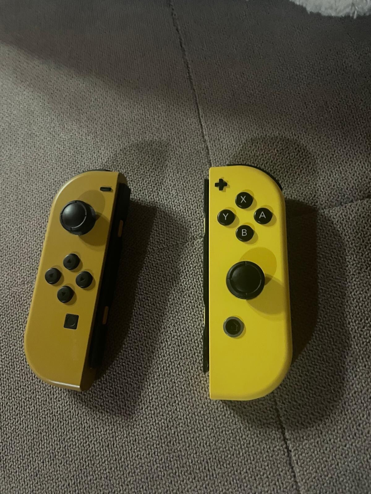 Nintendo Switch Console Let’s Go Pikachu! + Poke Ball Plus Edition