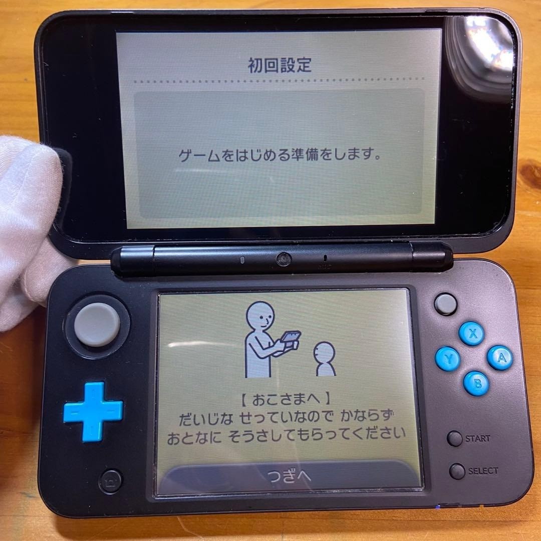 New Nintendo 2DS LL Console, Black x Turquoise, 6081 From Japan