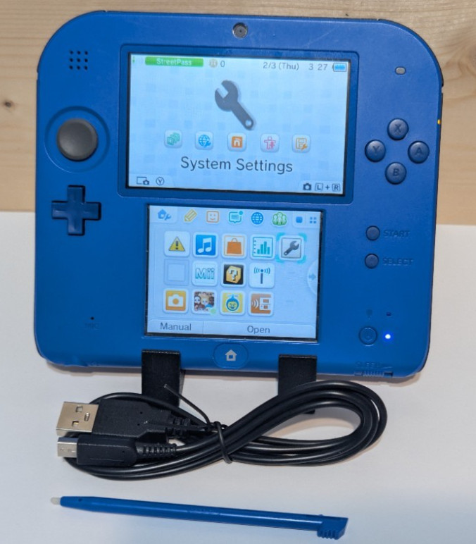 Nintendo 2DS Blue/Black US Version W/Cable *Tested*