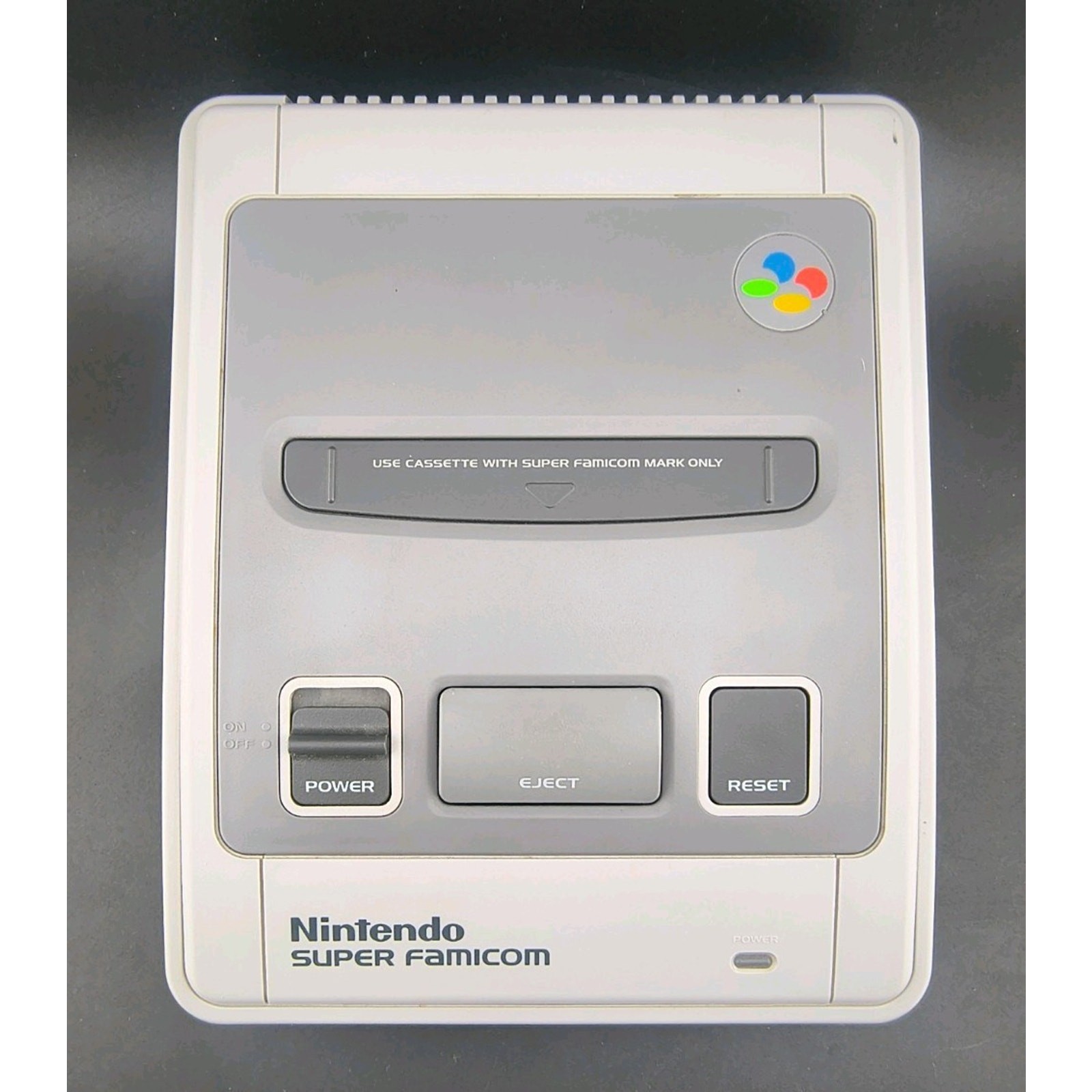 Nintendo Super Famicom Console with Original Box – Authentic Japanese Import
