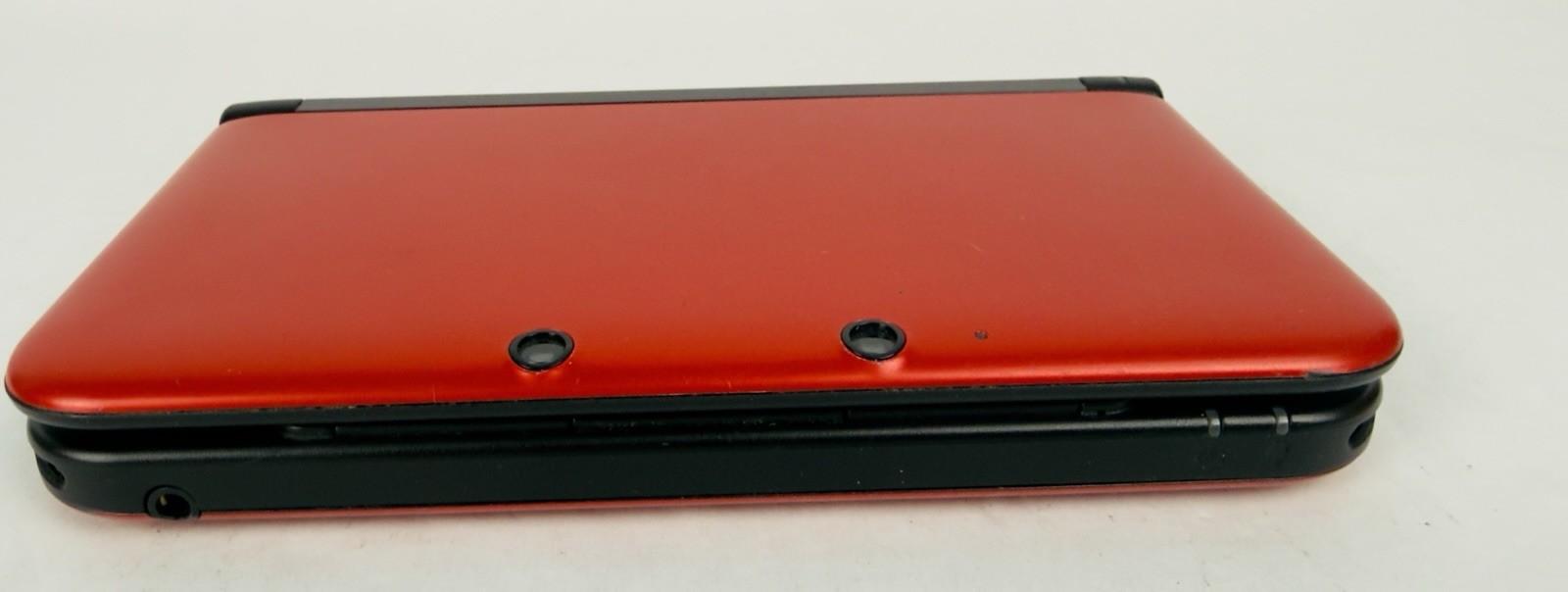 Nintendo 3DS XL Handheld Console – Red/ Black. Top Screen Not Backlit