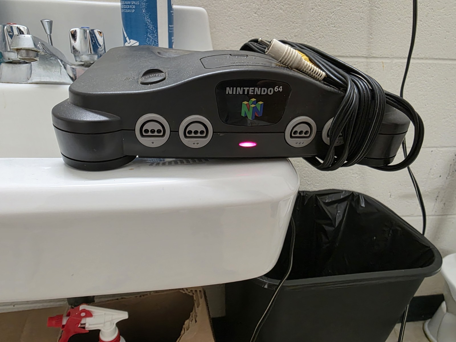 Nintendo 64 N64 Console Tested W/ Expansion Pak/Controller/2 Games