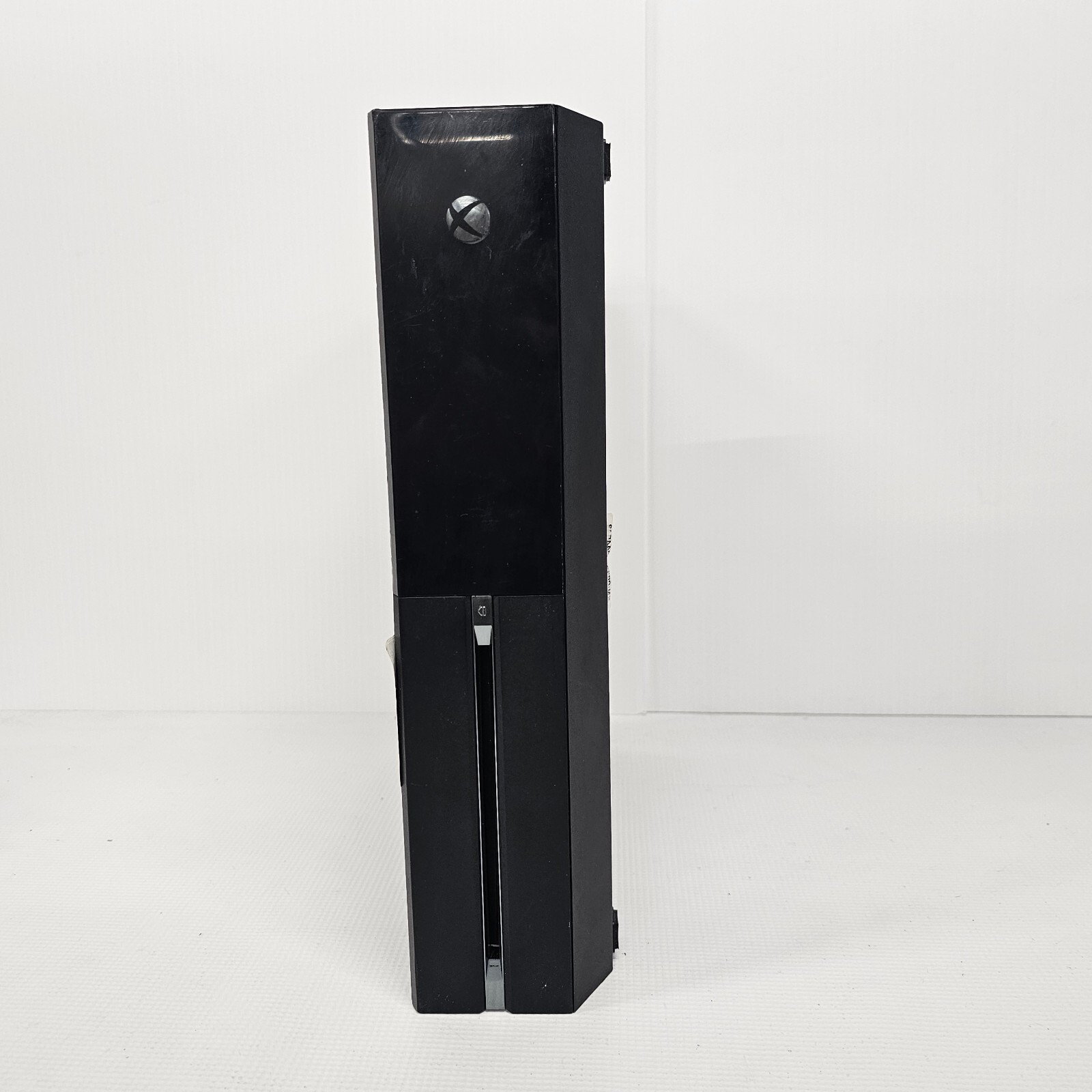 Microsoft Xbox One Original 1540 Black Home Console (as-is disc drive issues)