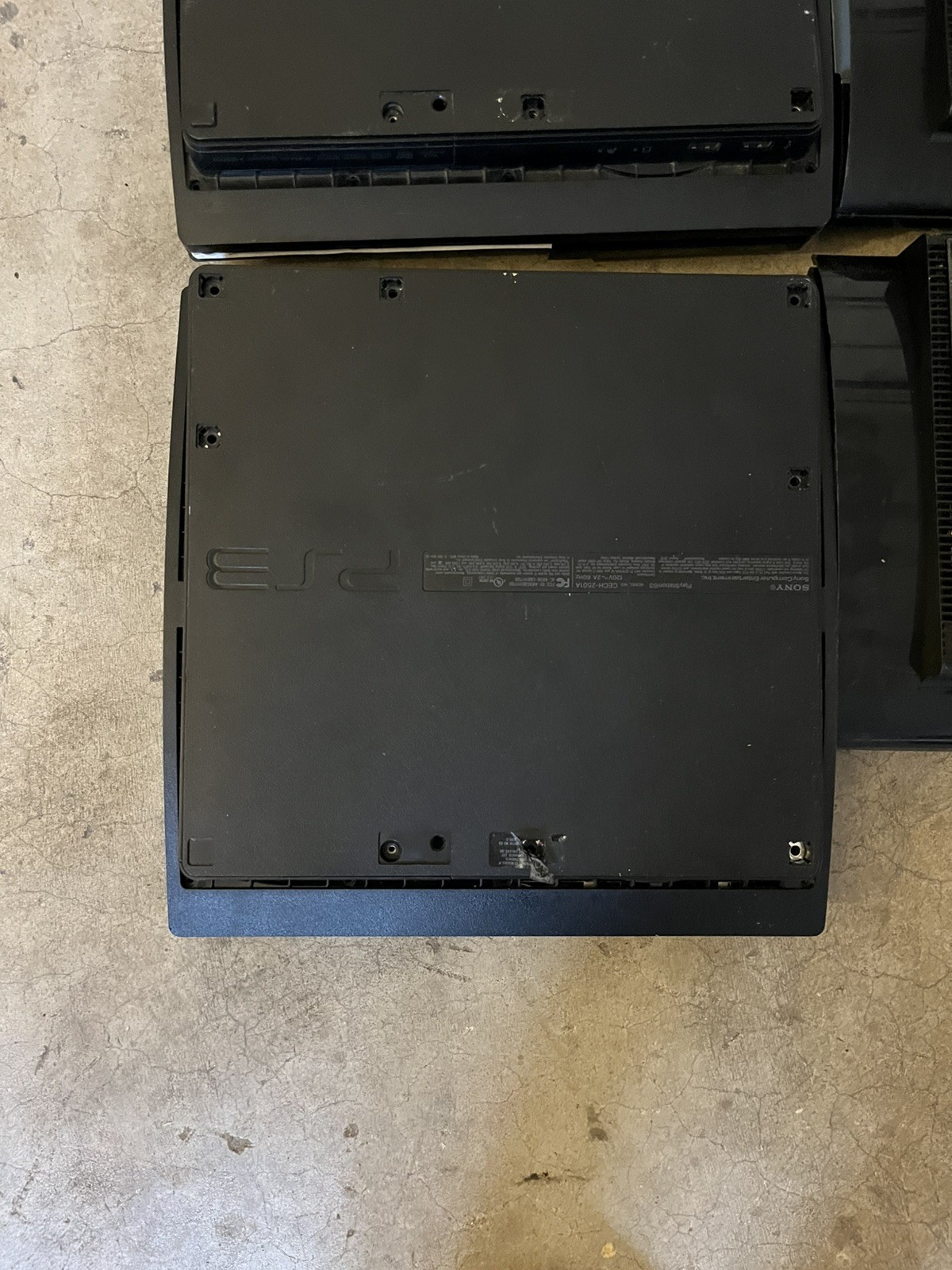 Lot of 4 Unknown Condition PlayStation 3 PS3 Consoles As-Is for Parts/Repair