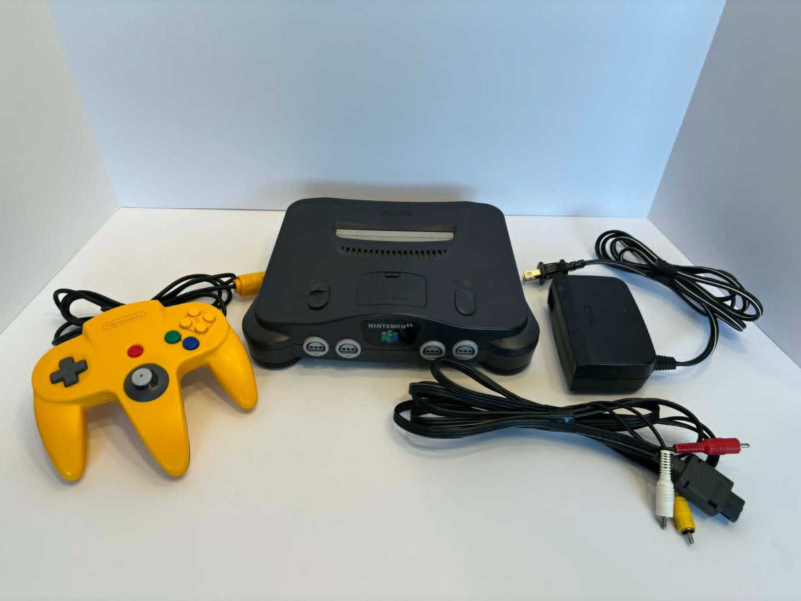 Nintendo 64 Home Console – Black – Yellow Controller