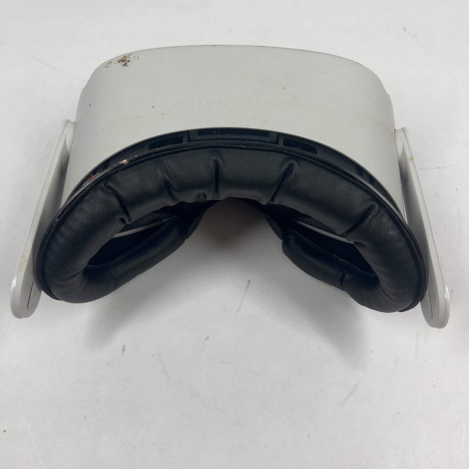 Broken Meta Quest 2 128GB Standalone All-in-One VR Headset KW49CM READ