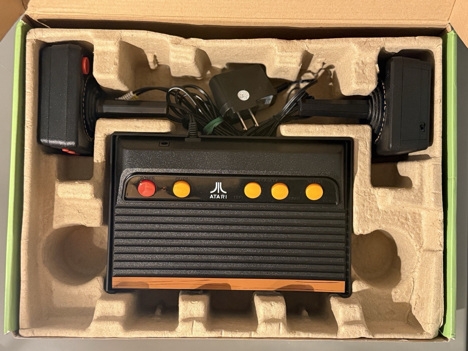 ATARI Flashback 7 Built In 101 Games – Console, Wireless Controllers – Tested