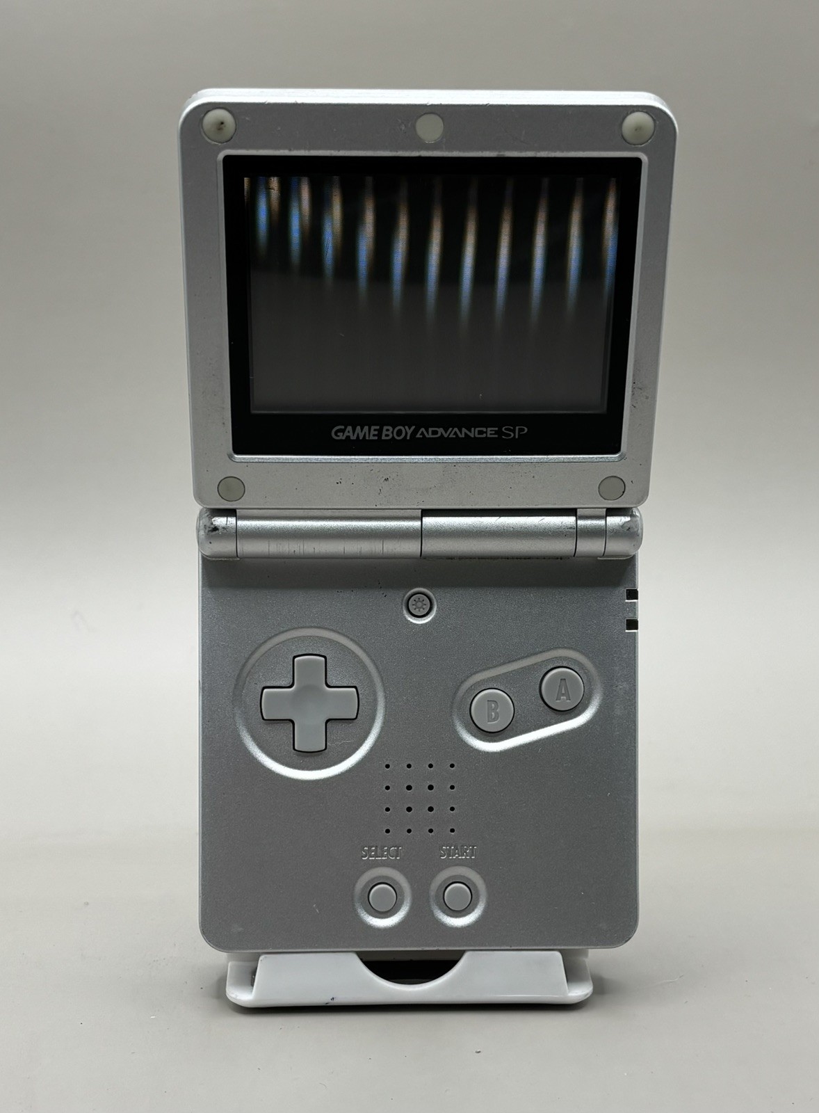 Nintendo Game Boy Advance SP – Silver (G28) READ DESCRIPTION