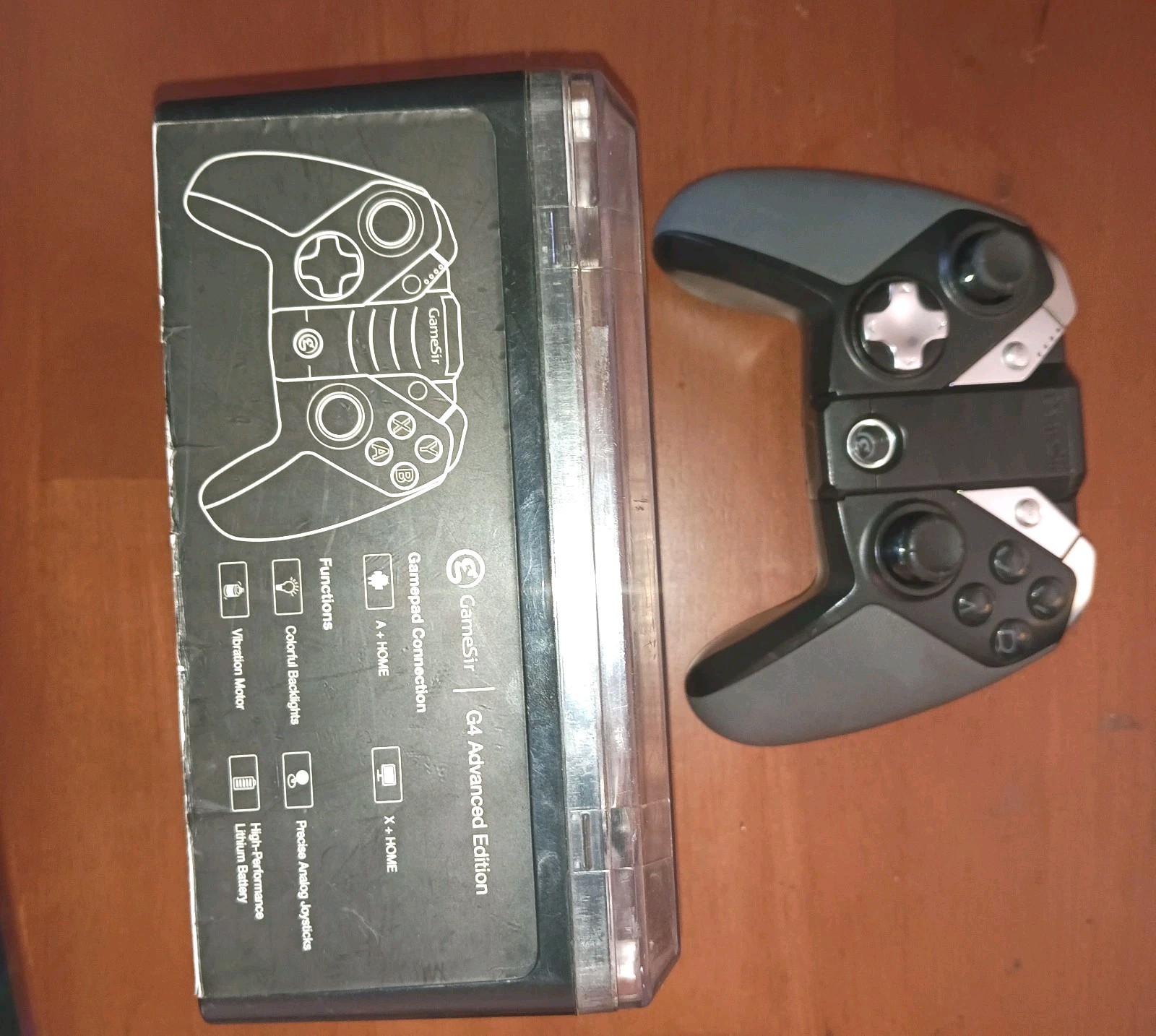 HyperSpin MAME Arcade Gaming Computer – 16TB Hard Drive/ 3 Controllers