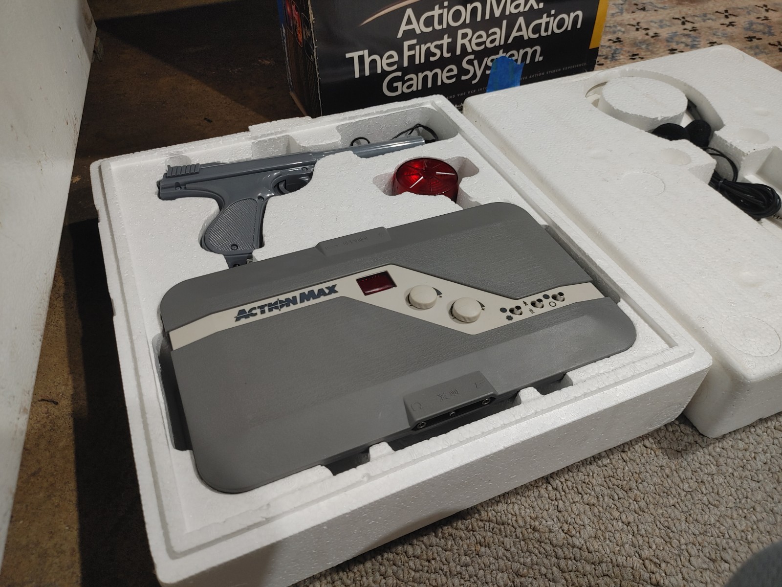 1987 Action Max The First Real Action Game System New Condition In Box NO GAME