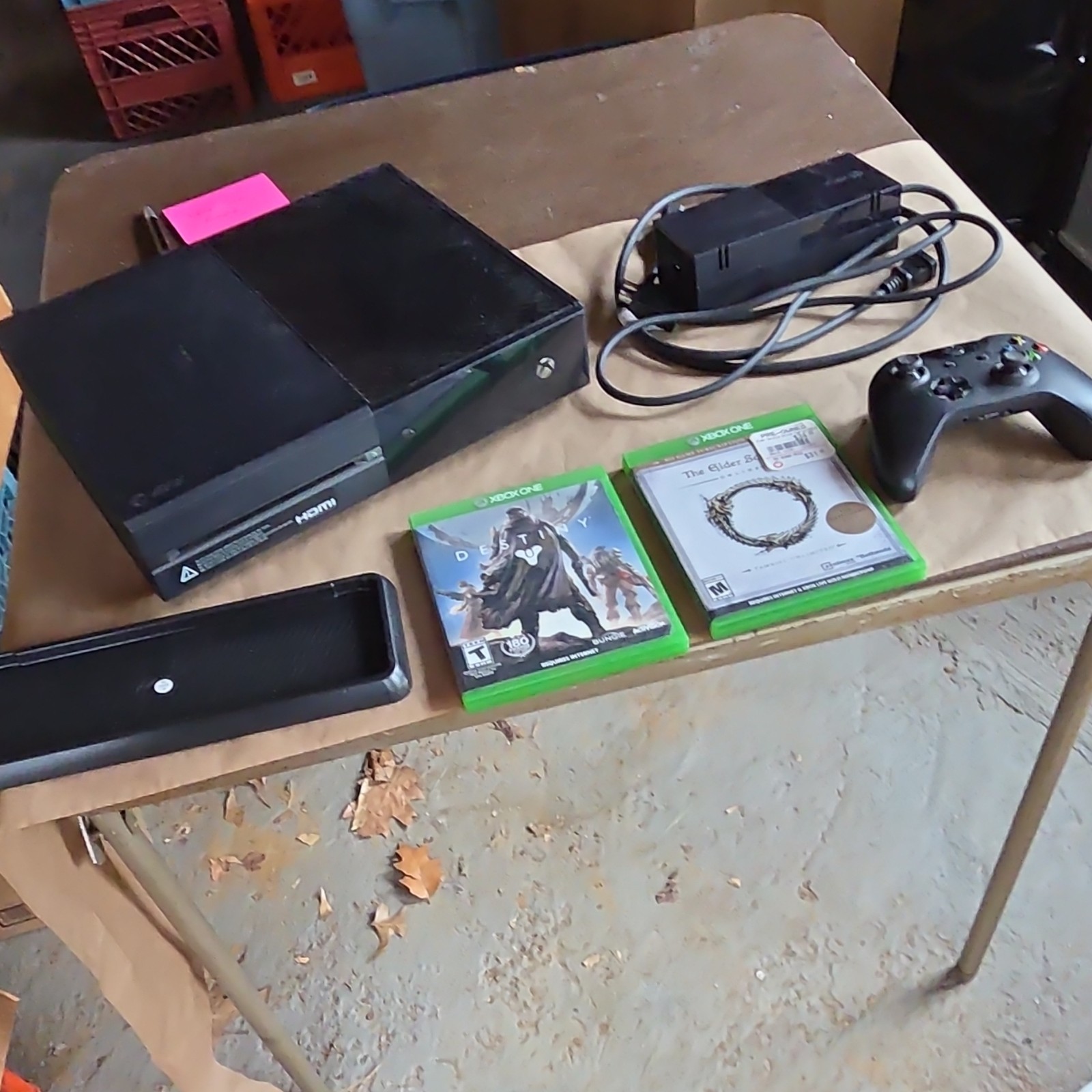Microsoft Xbox One 1540 Console Black Bundle Controller Destiny Elder Scrolls