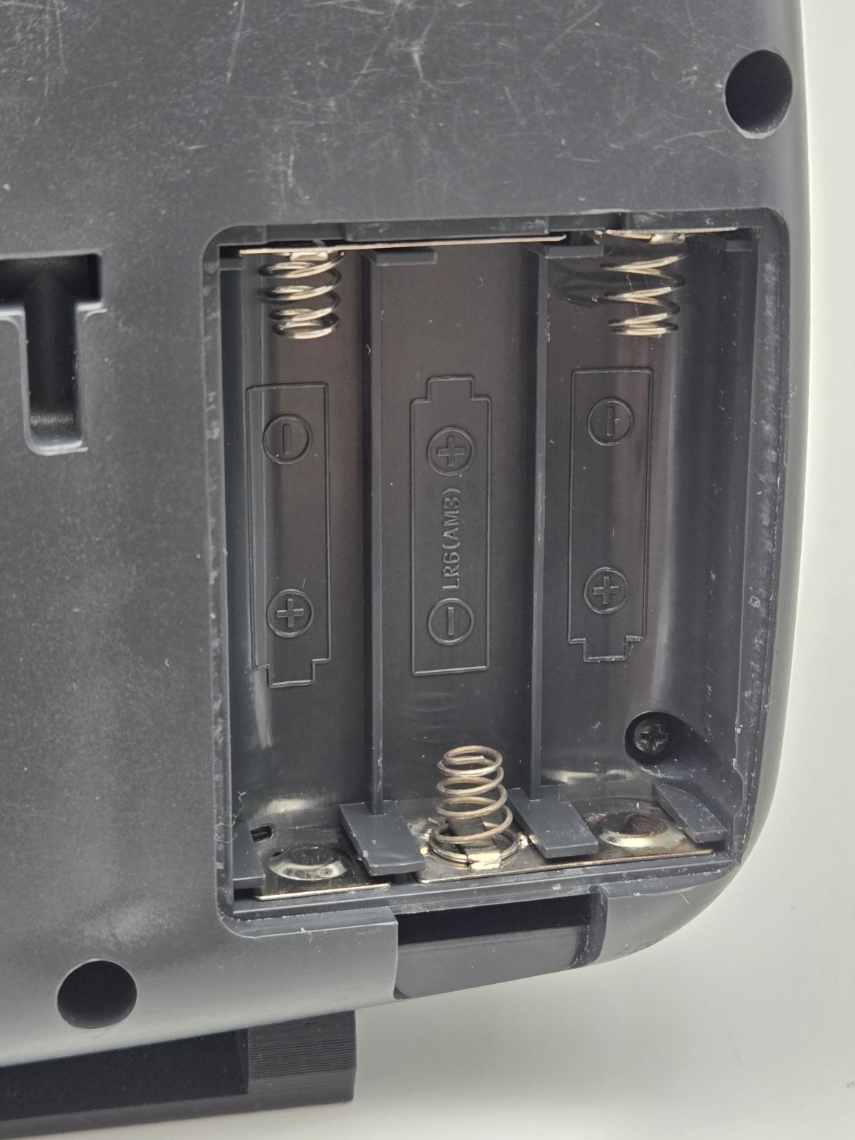 SEGA Game Gear Restored – Recapped, New Glass Lens, AC Adapter, Tested