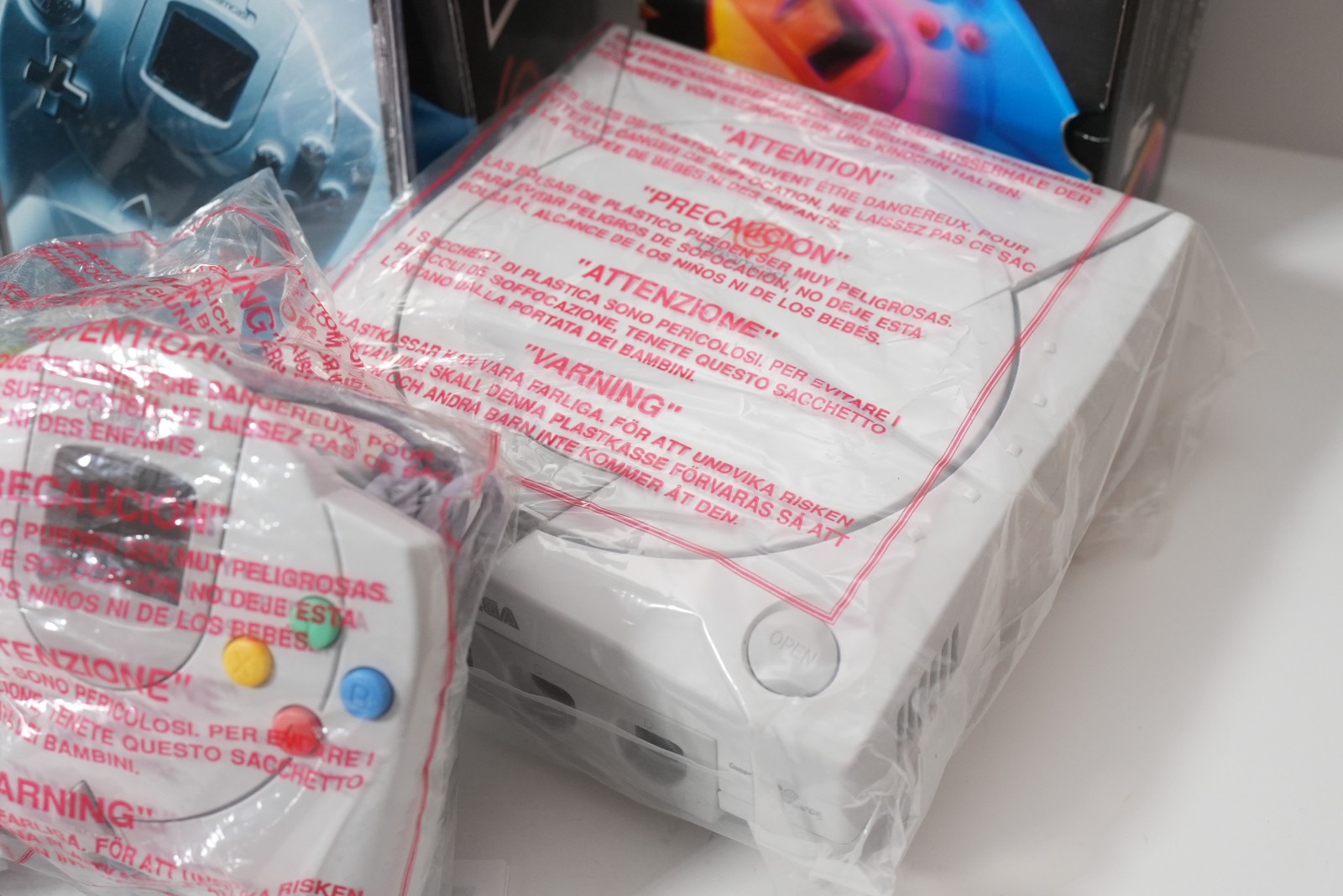 SEGA DREAMCAST Gaming System Console HKT-3020 OPEN BOX New Complete CIB