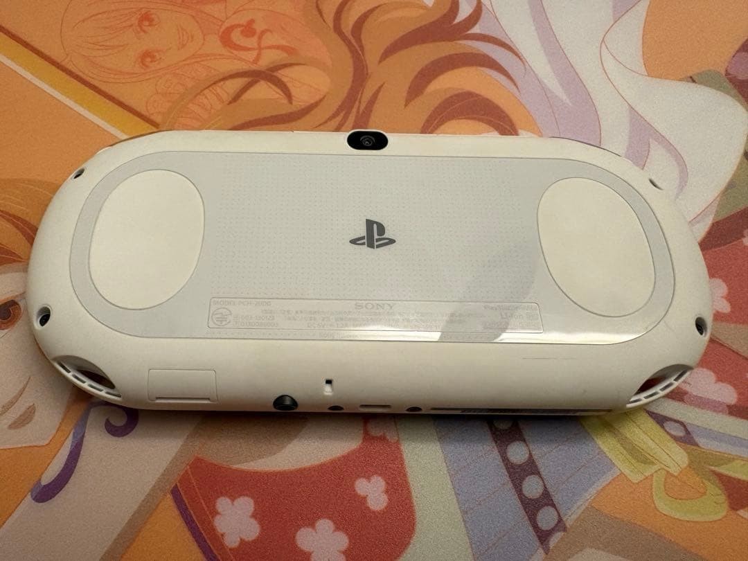 Excellent SONY PS Vita PCH-2000 Console White Tested