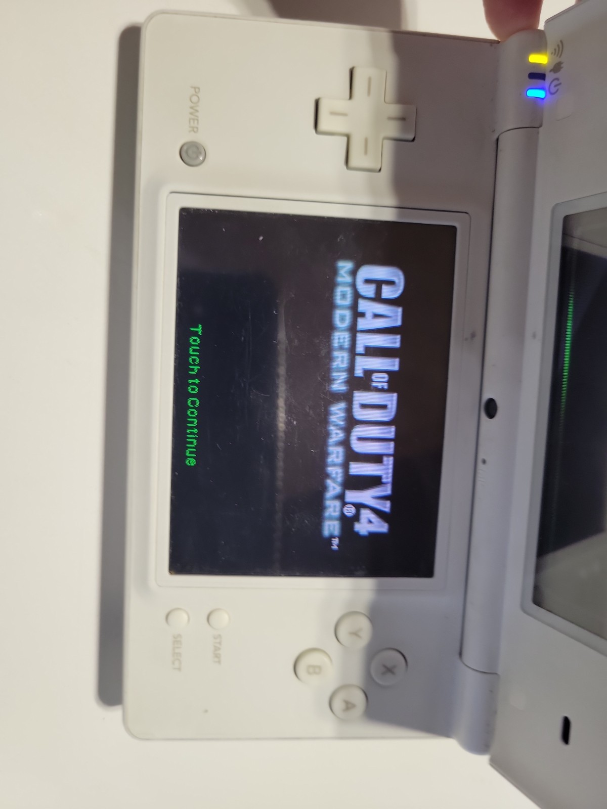 WORKING USA Nintendo DSi Polar White Handheld System Charger Stylus Console Game